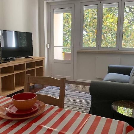 Casa Do Largo Sardinha - Very Central Apartment With Ac Lisbon Bagian luar foto